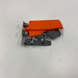 East 1200 (2012)/Original/Go Venstre Skuffejusterer