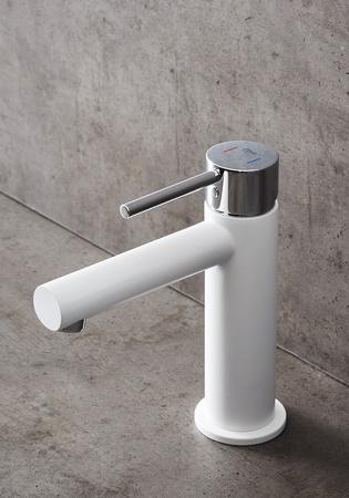 Servantbatteri Design Hvit