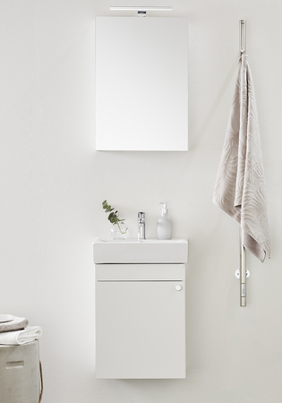 Go 450 Komplet Med Servant, Speil, Led-Lampe Og Håndtag Hvit