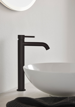 Servantbatteri Wind Høj Svart